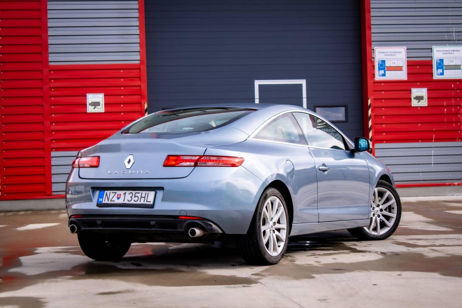 Renault Laguna Coupé 3.0DCi V6 2010 AT/6