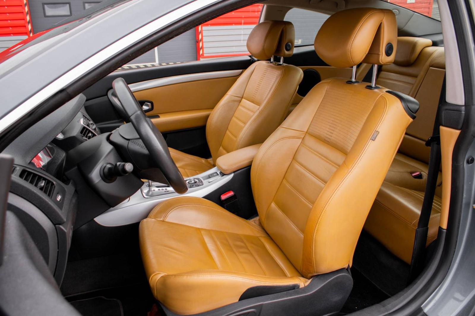 Renault Laguna Coupé 3.0DCi V6 2010 AT/6