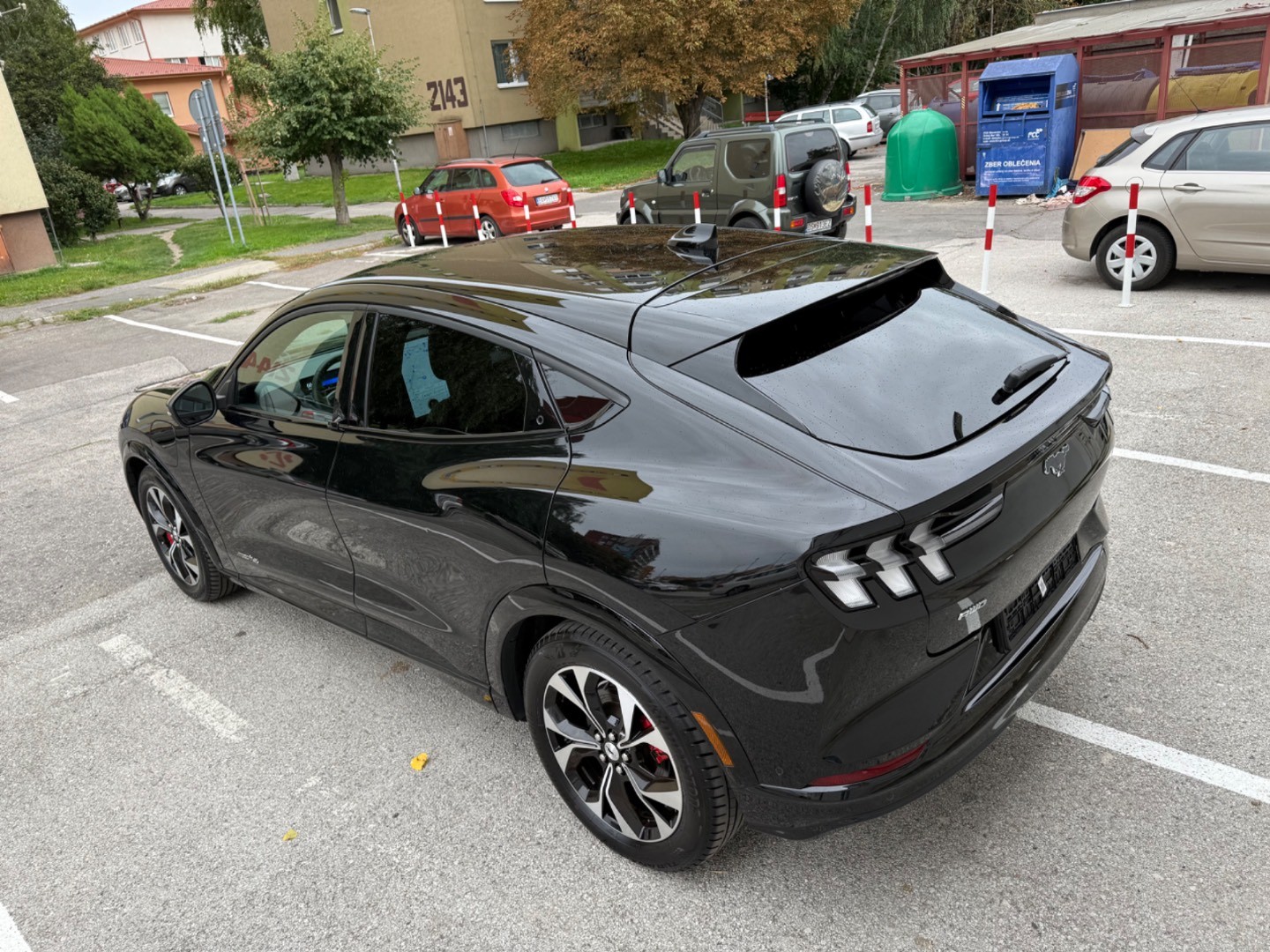 Ford Mustang Mach-E 75,7kWh AWD STD