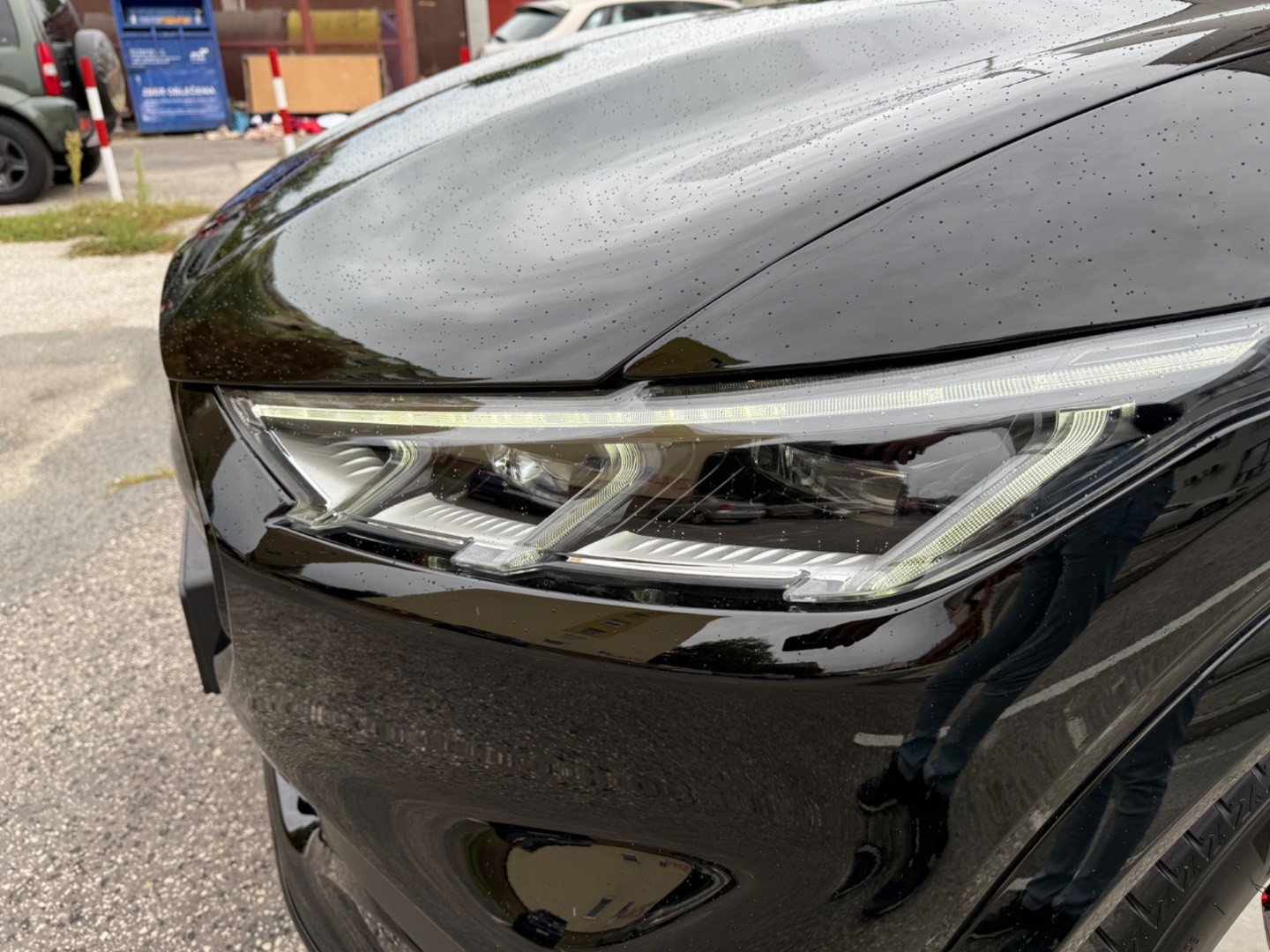 Ford Mustang Mach-E 75,7kWh AWD STD