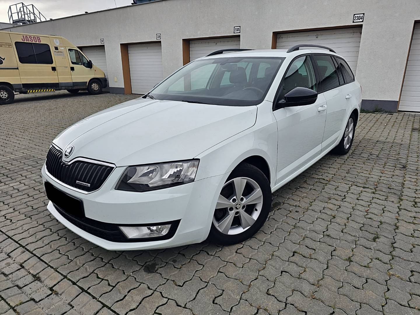 Škoda Octavia Combi 1.6 TDI M6 GreenLine Ambition Navi R16