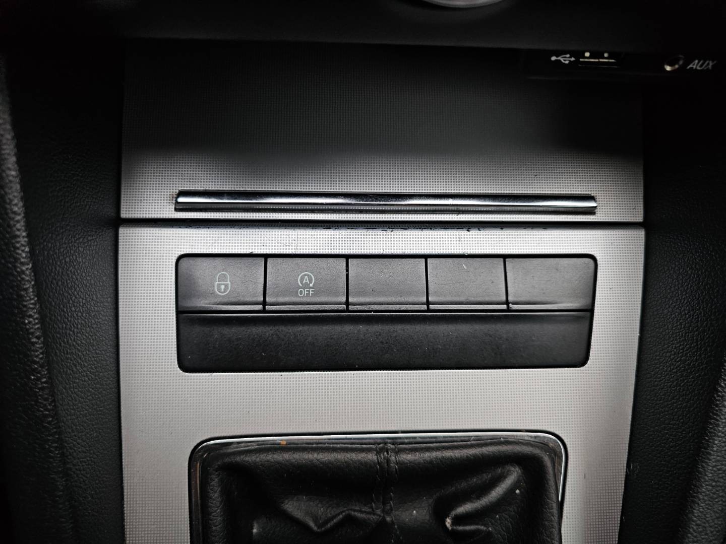 Škoda Octavia Combi 1.6 TDI M6 GreenLine Ambition Navi R16