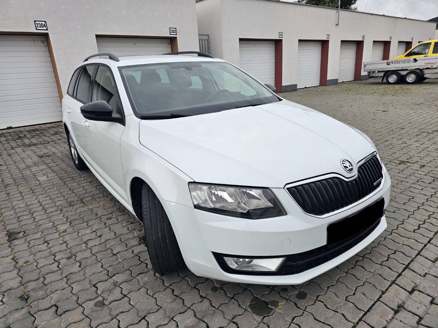Škoda Octavia Combi 1.6 TDI M6 GreenLine Ambition Navi R16