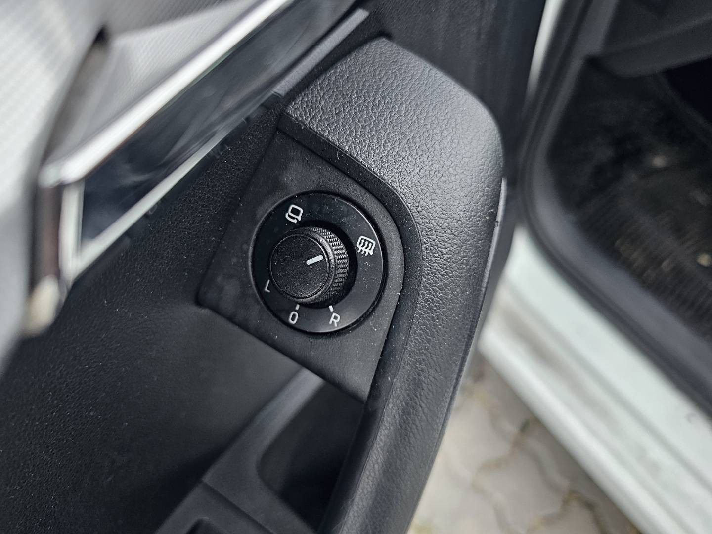 Škoda Octavia Combi 1.6 TDI M6 GreenLine Ambition Navi R16