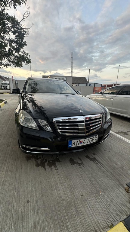 Mercedes E trieda 350 CDI Blue Elegance