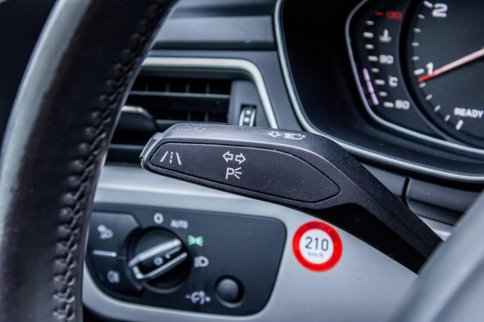 Audi A4 Avant 2.0 TDI S tronic / AJ NA SPLÁTKY