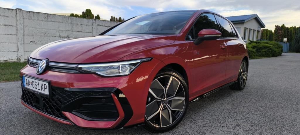 Volkswagen Golf Variant 1.5 TSI ACT 150k R-Line
