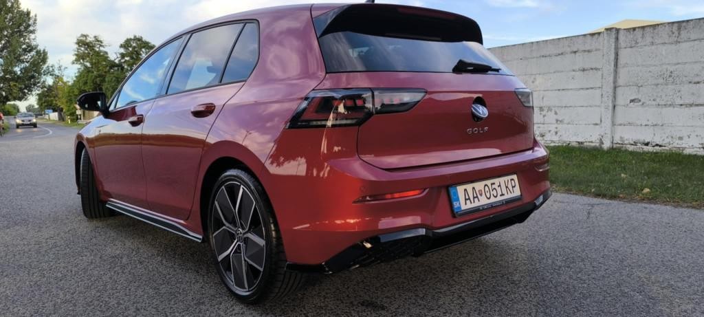 Volkswagen Golf Variant 1.5 TSI ACT 150k R-Line