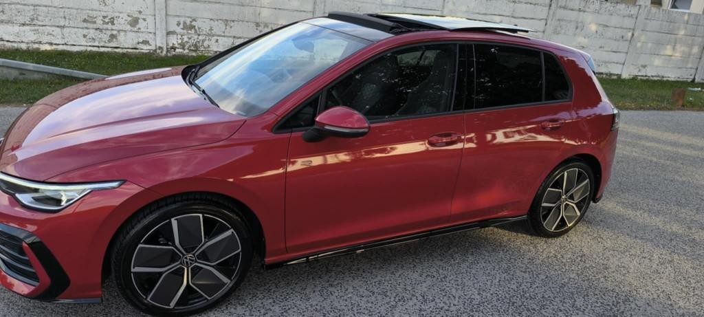 Volkswagen Golf Variant 1.5 TSI ACT 150k R-Line