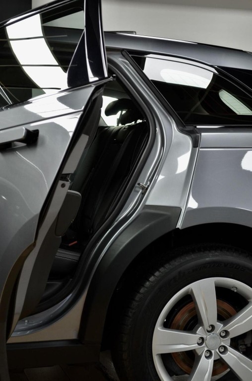 Land Rover Range Rover Velar 240k ZARUKA 1/2026