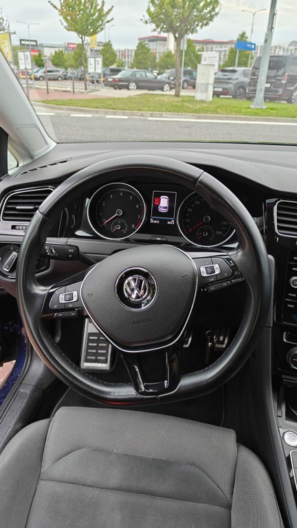 Volkswagen Golf 1.5 TSI OPF ACT 150k R-Line Highline