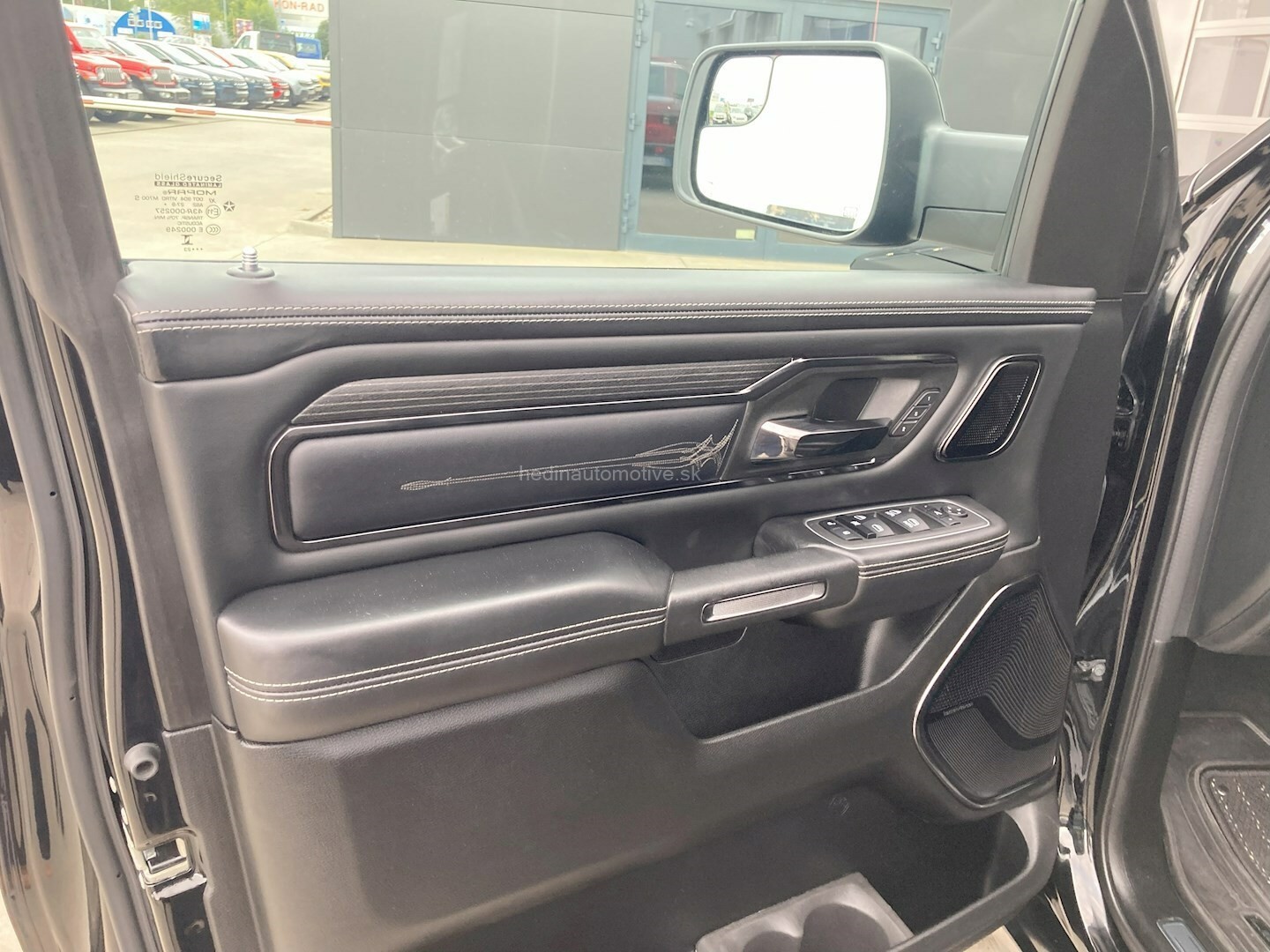 DODGE Ram 1500 CrewCab 5.7 V8 HEMI Limited