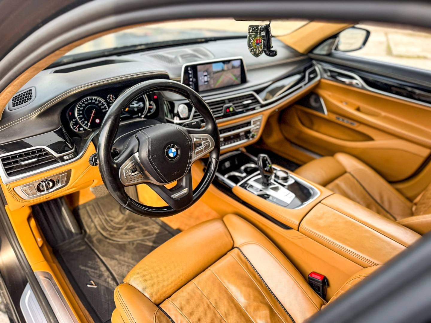 BMW Rad 7 750Li xDrive A/T