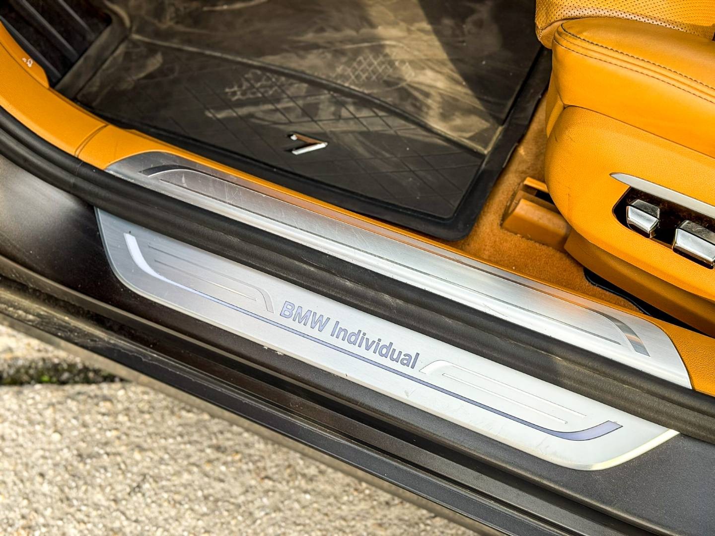 BMW Rad 7 750Li xDrive A/T