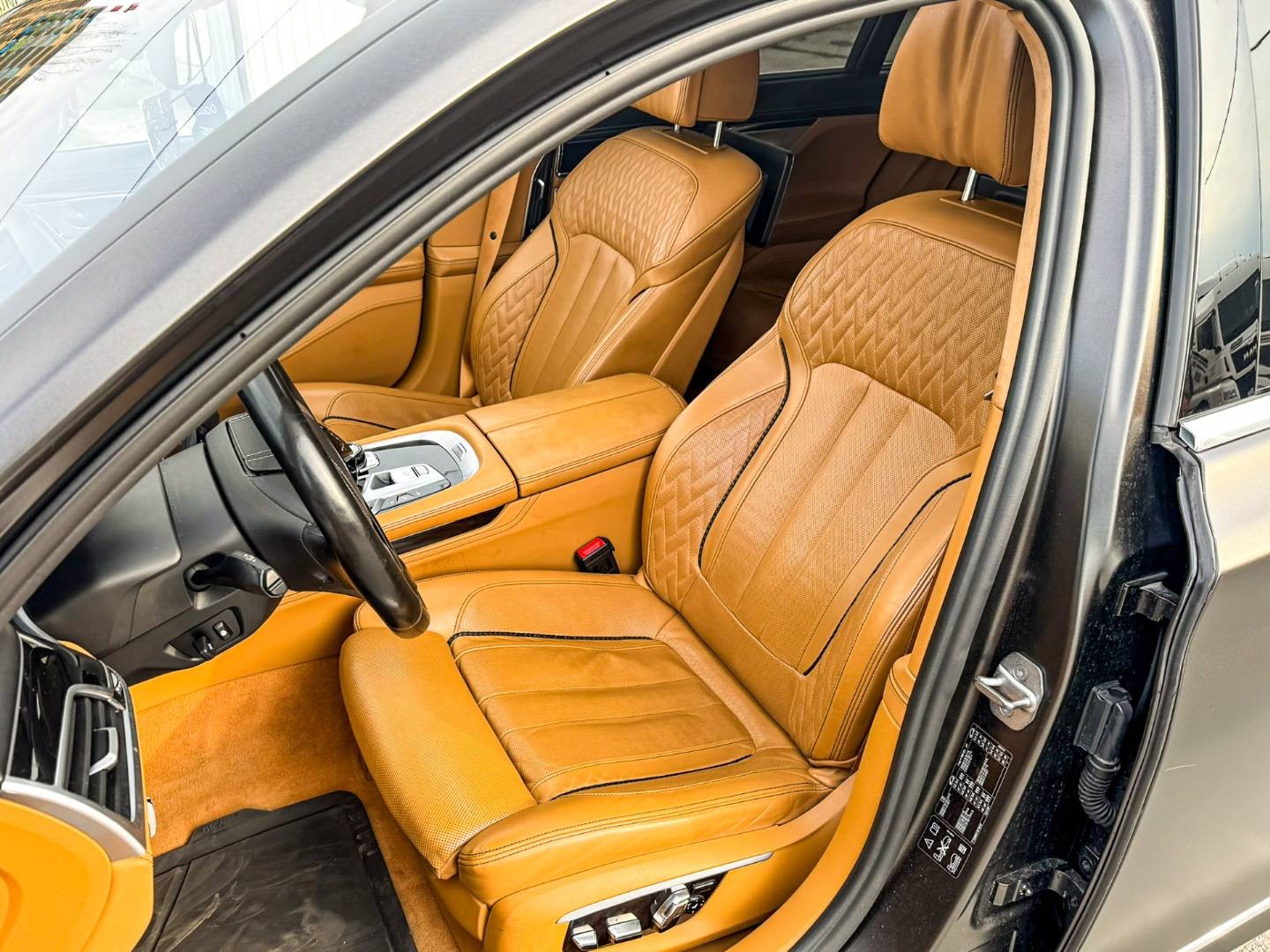 BMW Rad 7 750Li xDrive A/T