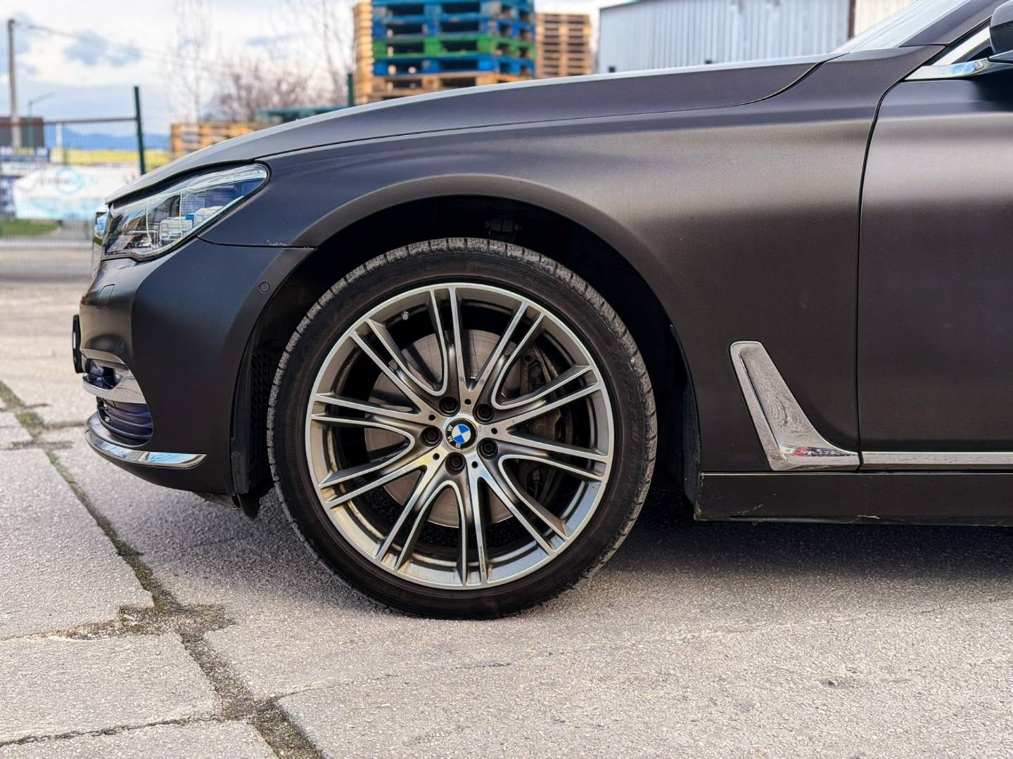 BMW Rad 7 750Li xDrive A/T