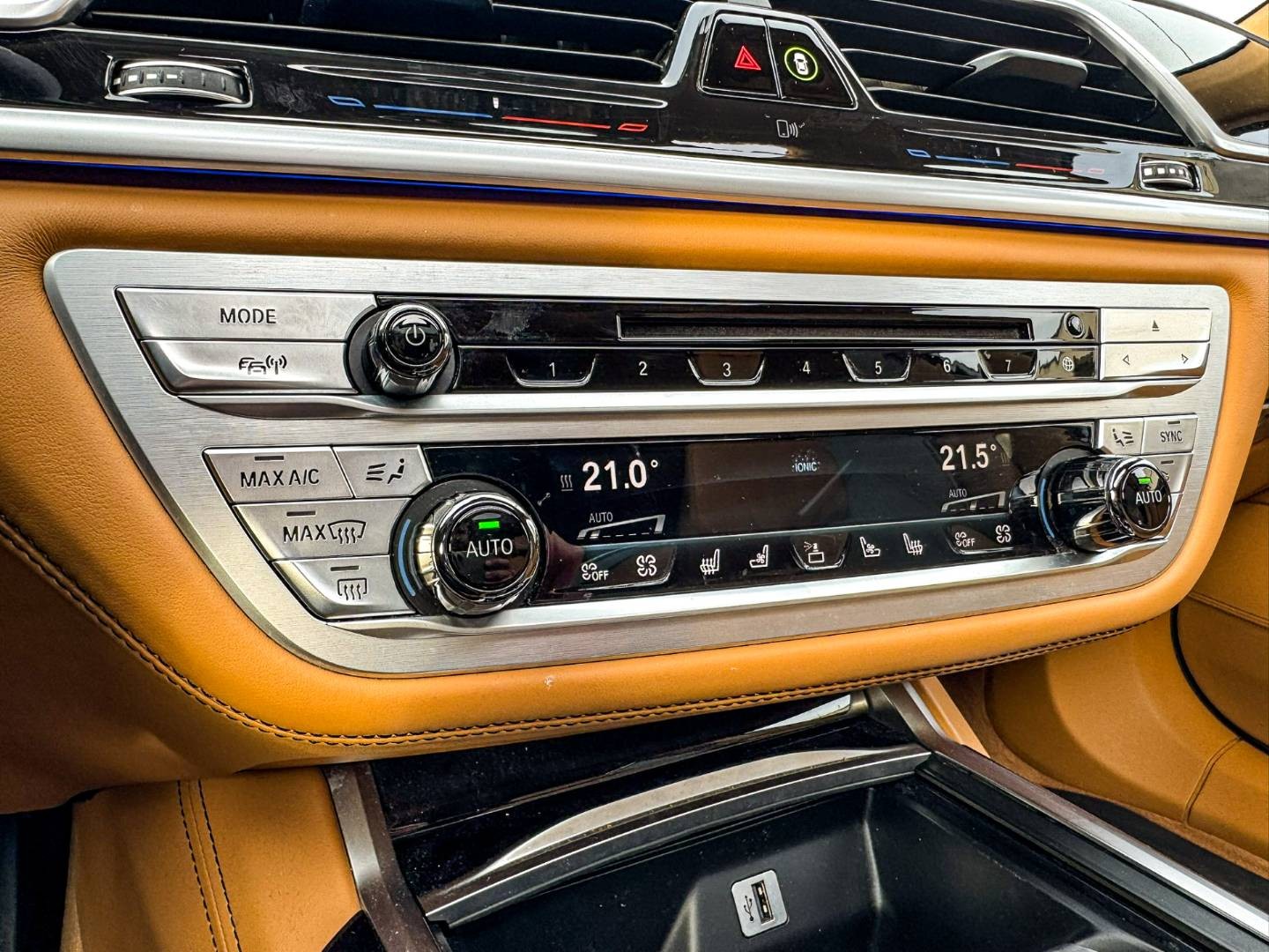 BMW Rad 7 750Li xDrive A/T