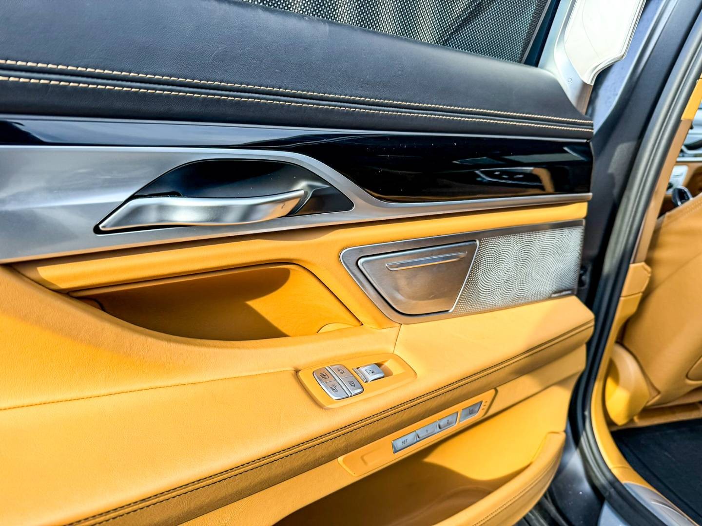 BMW Rad 7 750Li xDrive A/T