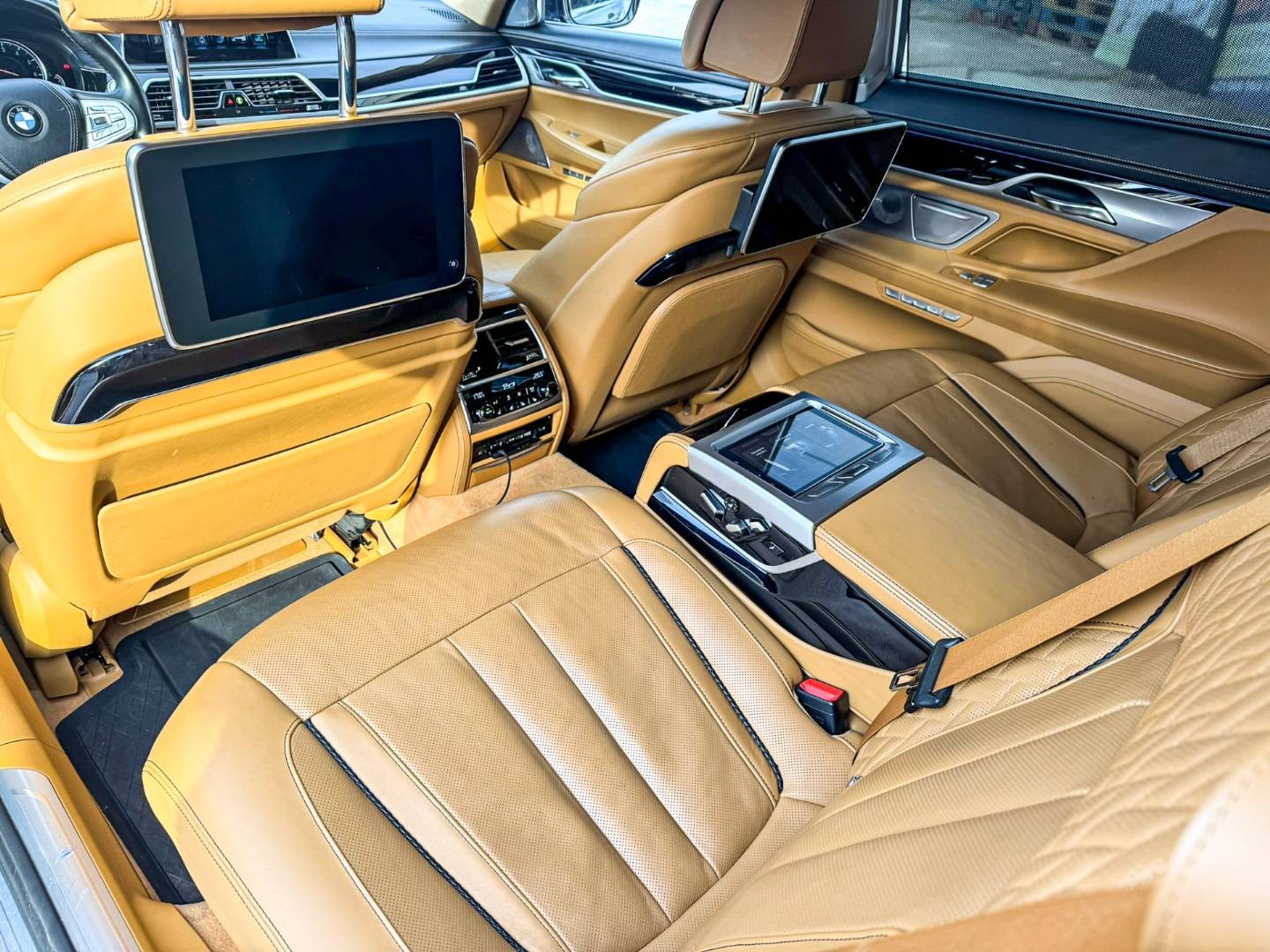BMW Rad 7 750Li xDrive A/T