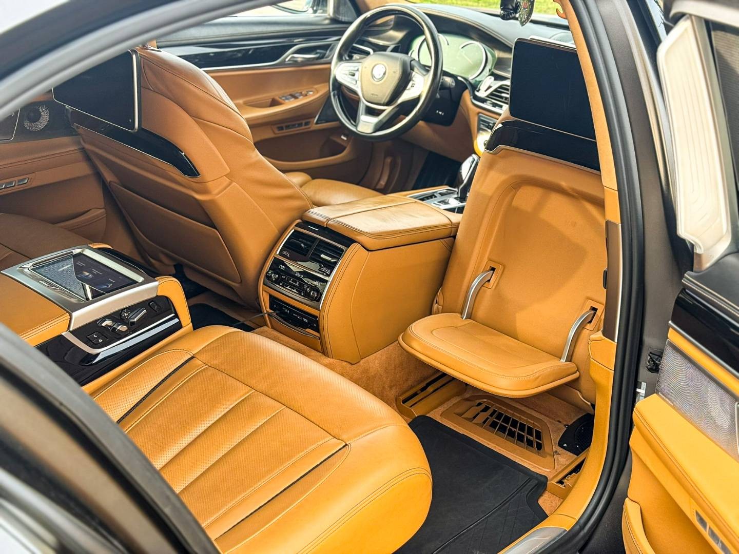 BMW Rad 7 750Li xDrive A/T
