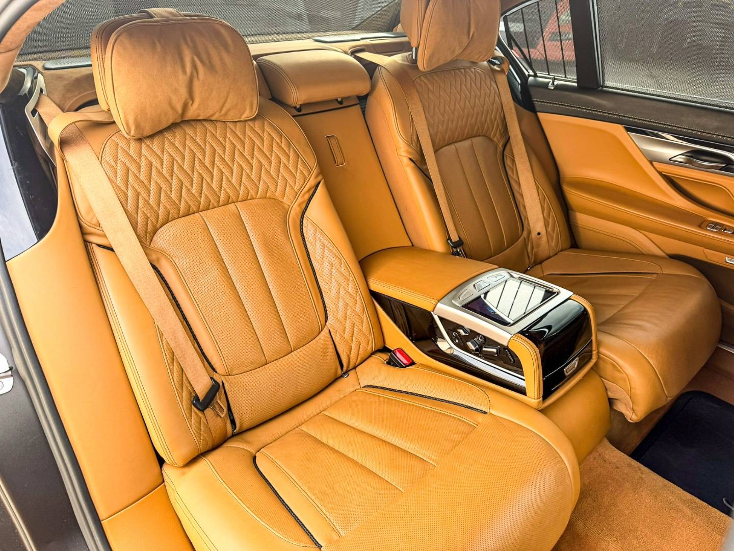 BMW Rad 7 750Li xDrive A/T