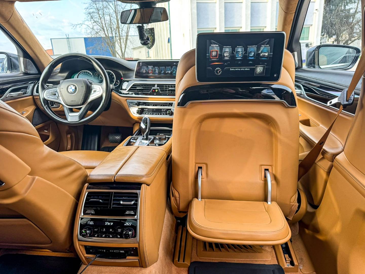 BMW Rad 7 750Li xDrive A/T