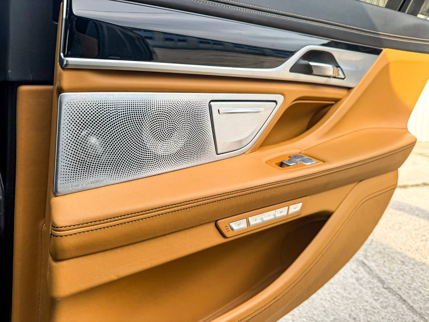 BMW Rad 7 750Li xDrive A/T