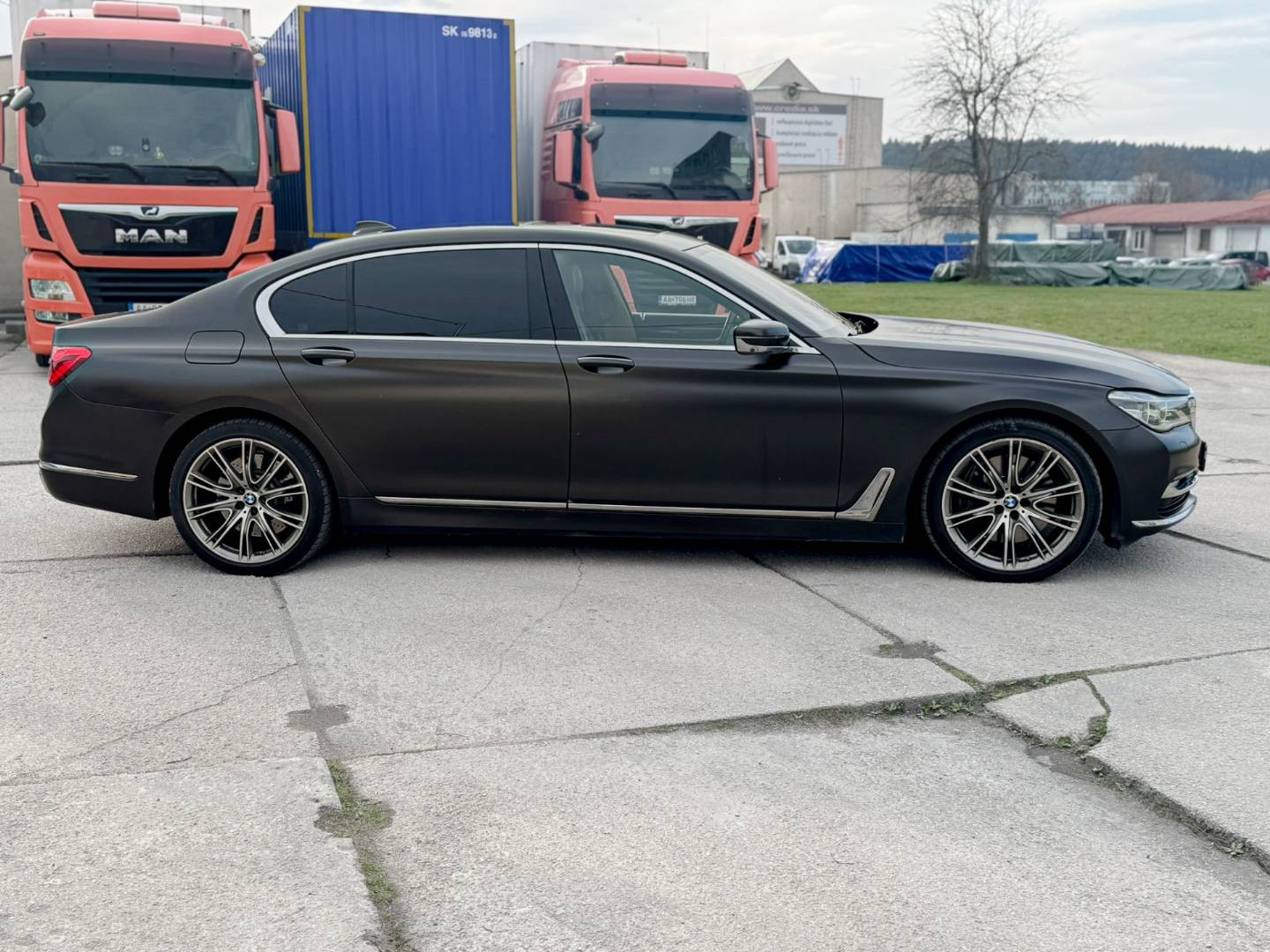 BMW Rad 7 750Li xDrive A/T