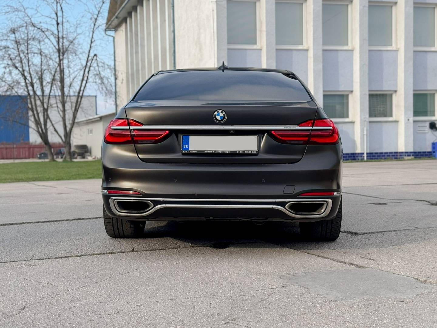 BMW Rad 7 750Li xDrive A/T