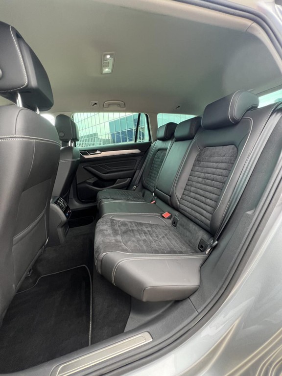 Volkswagen Passat Variant 2.0 TDI EVO Elegance DSG