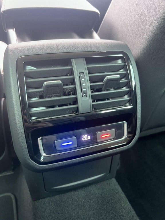 Volkswagen Passat Variant 2.0 TDI EVO Elegance DSG