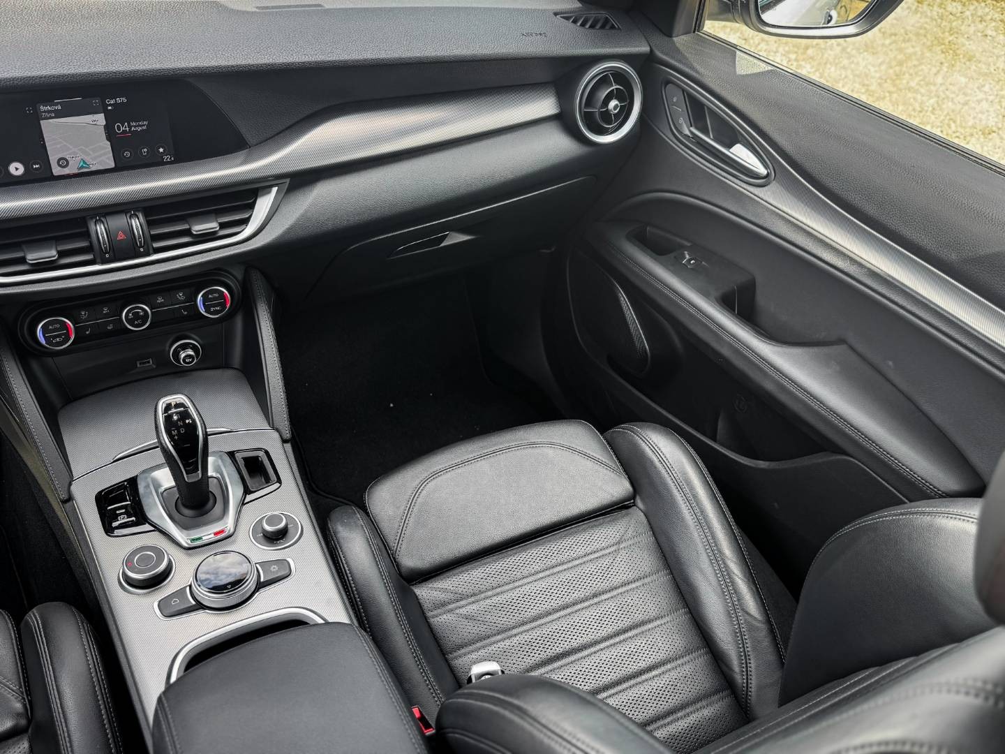 Alfa Romeo Stelvio 2.0 GME 280k Veloce AWD A/T
