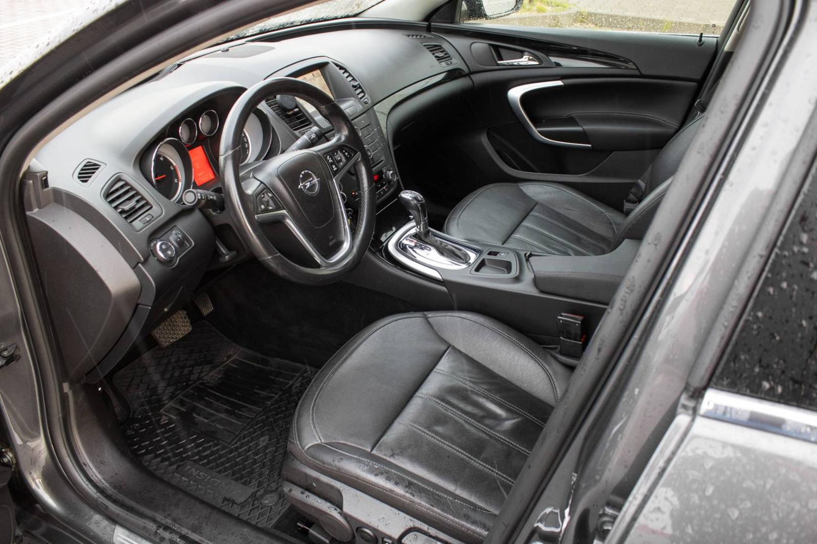 Opel Insignia 118kW (2011)