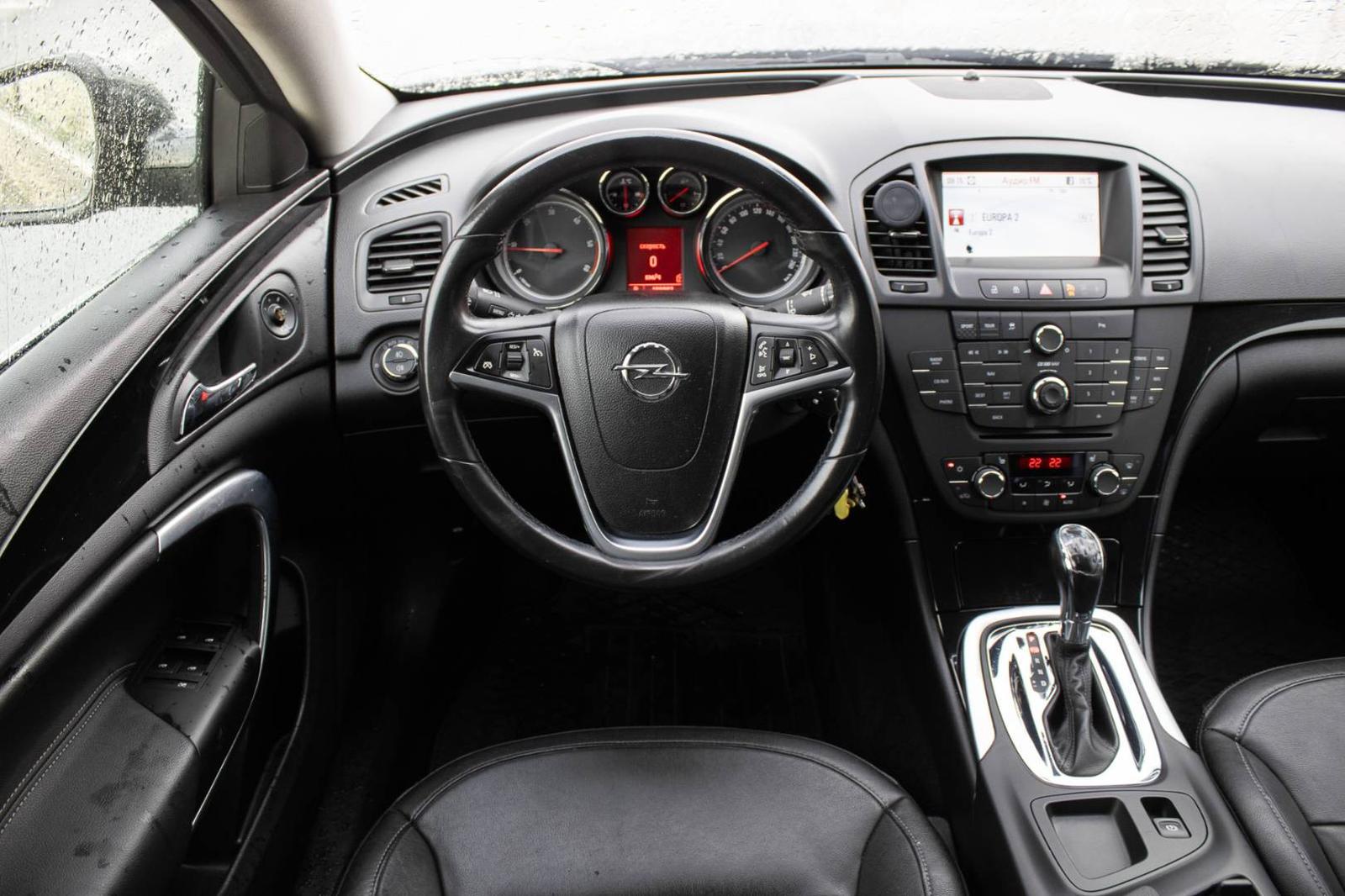 Opel Insignia 118kW (2011)