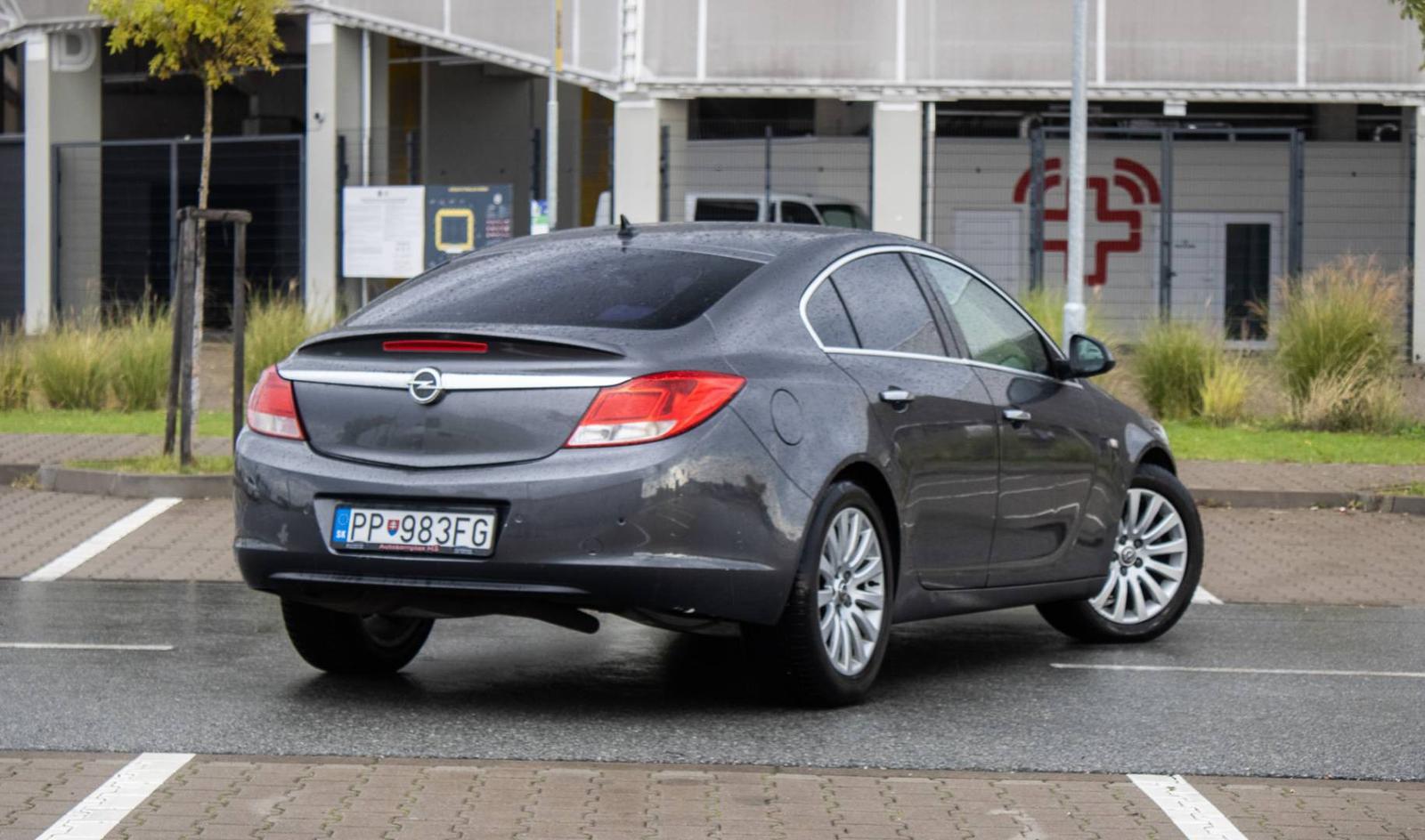 Opel Insignia 118kW (2011)