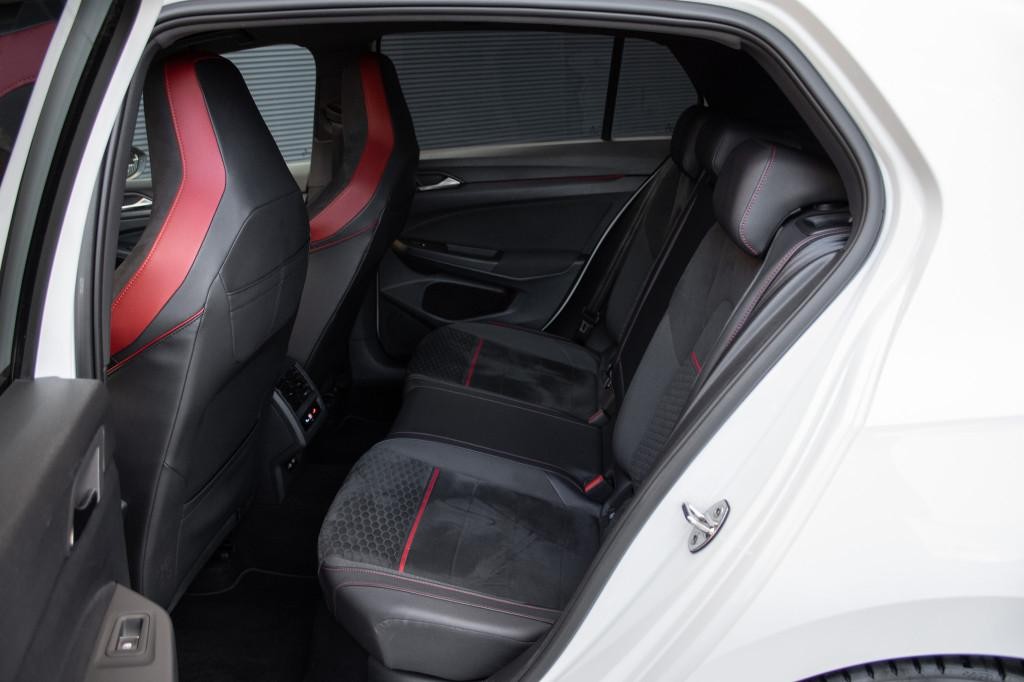 Volkswagen Golf 2.0 TSI 300k GTI Clubsport DSG