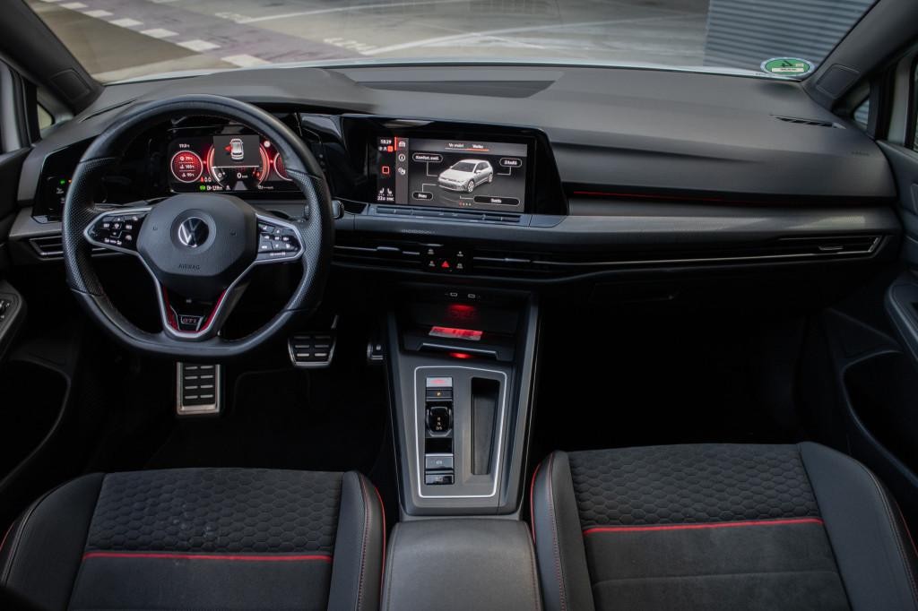 Volkswagen Golf 2.0 TSI 300k GTI Clubsport DSG