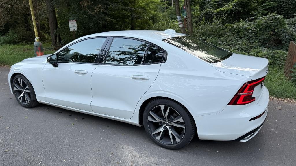 Volvo S60 T4 2.0 190k R-Design Geartronic