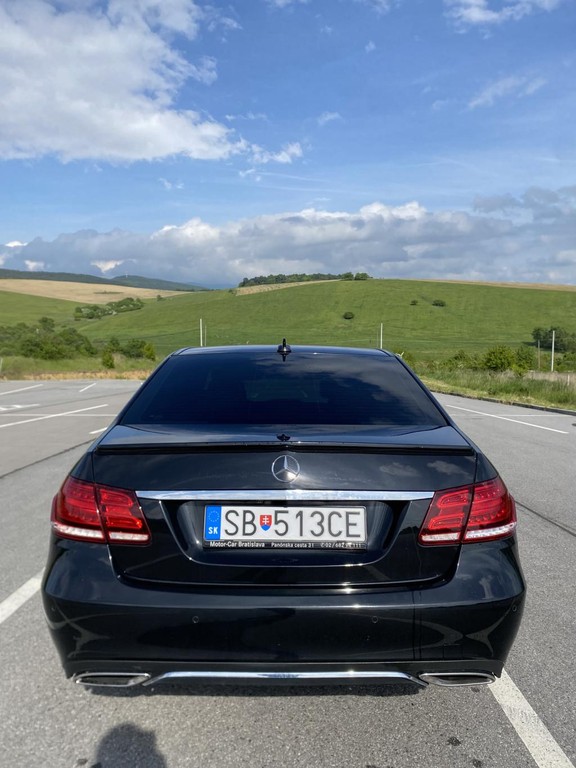 Mercedes E trieda 400 E 4matic