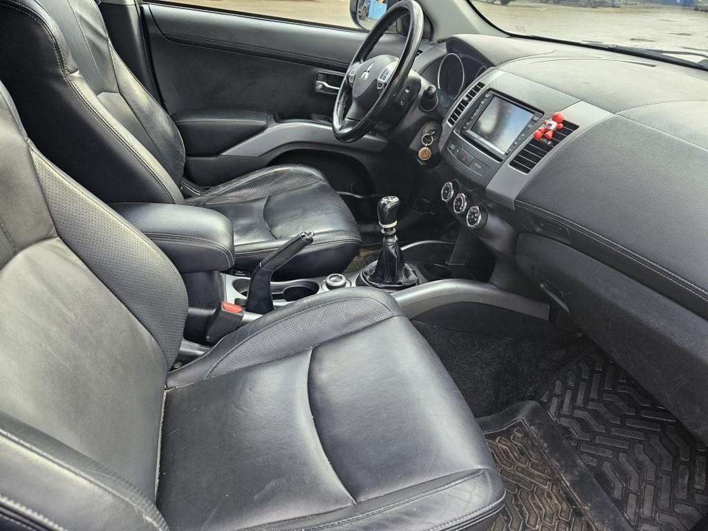 Mitsubishi Outlander SUV/Off-road 130kw Manuál