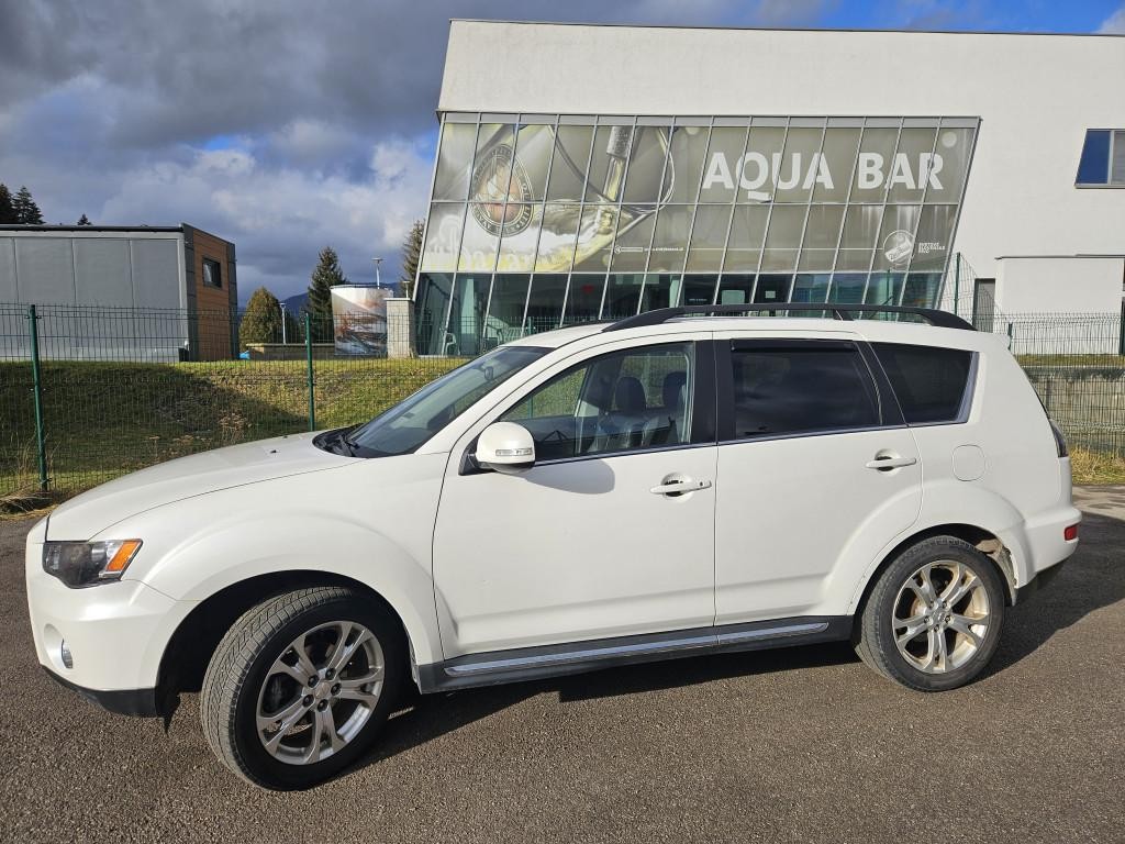 Mitsubishi Outlander SUV/Off-road 130kw Manuál