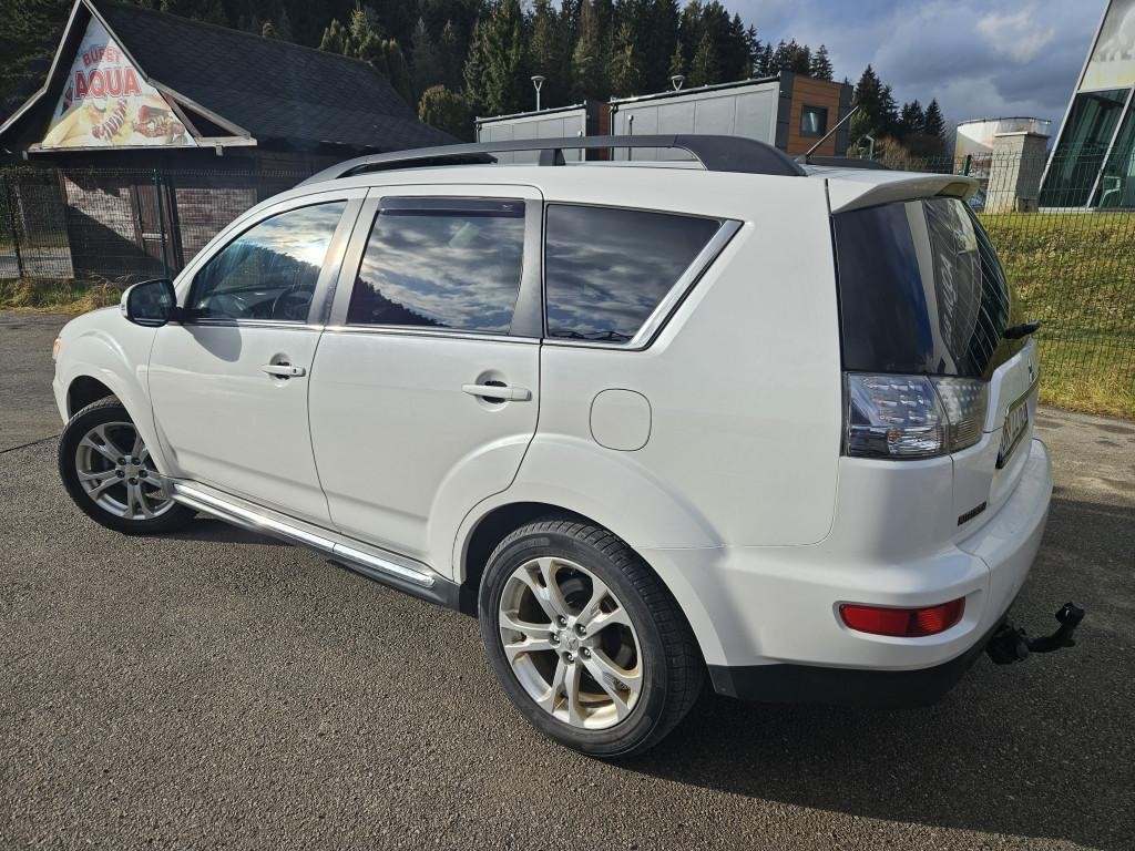 Mitsubishi Outlander SUV/Off-road 130kw Manuál