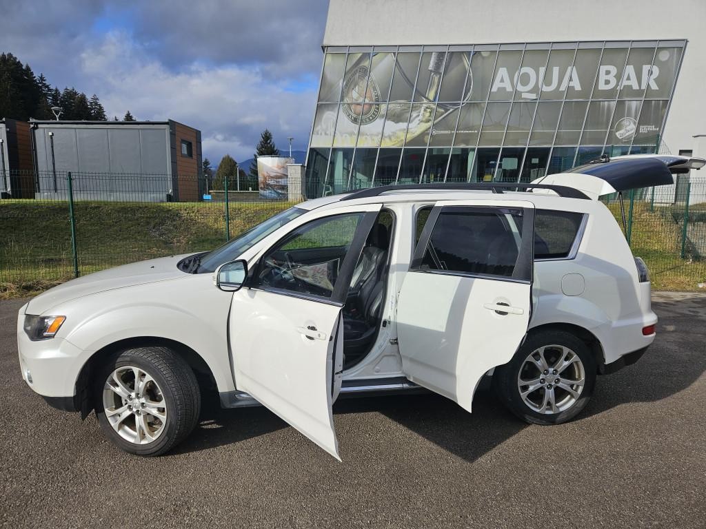Mitsubishi Outlander SUV/Off-road 130kw Manuál