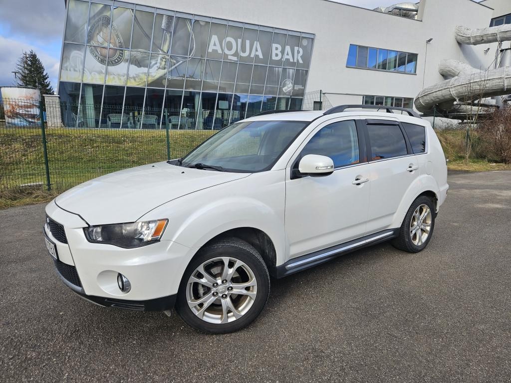 Mitsubishi Outlander SUV/Off-road 130kw Manuál