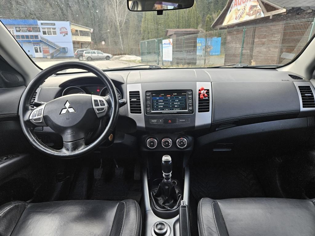 Mitsubishi Outlander SUV/Off-road 130kw Manuál