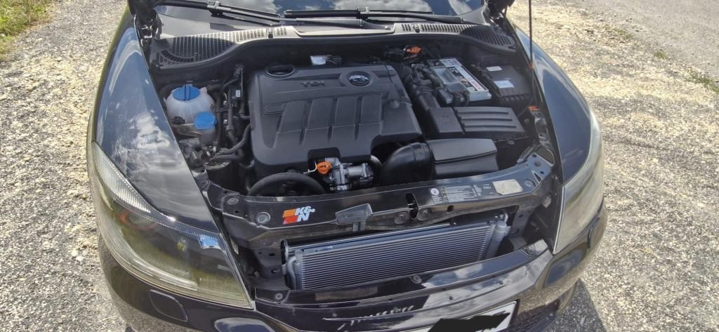 Škoda Octavia Combi 2.0 TDI CR DPF RS