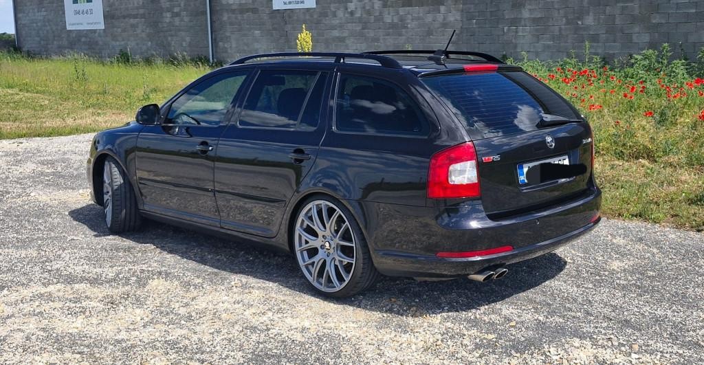 Škoda Octavia Combi 2.0 TDI CR DPF RS