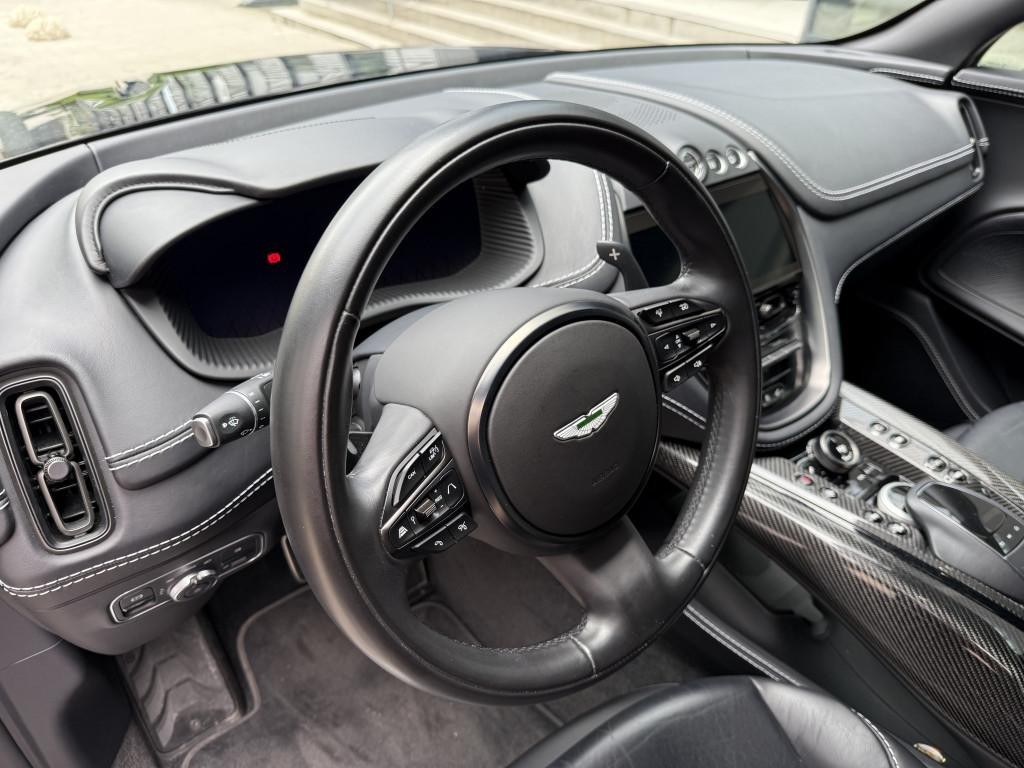 Aston Martin DBX Hatchback 520kw Automat