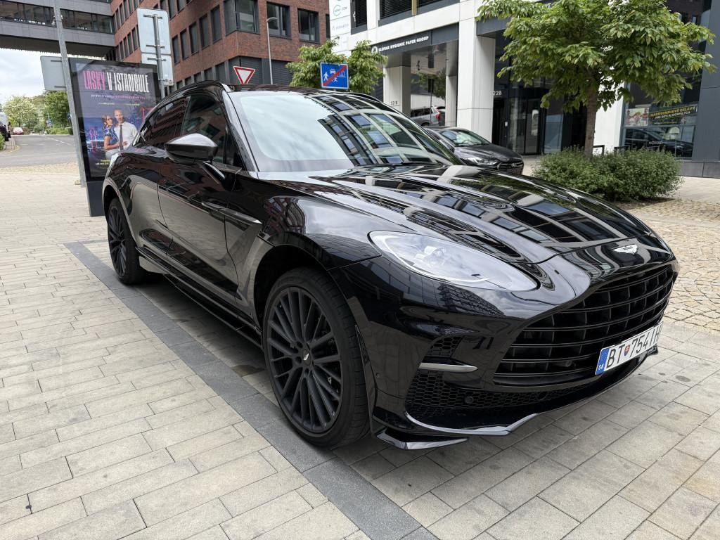 Aston Martin DBX Hatchback 520kw Automat