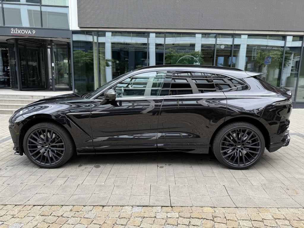 Aston Martin DBX Hatchback 520kw Automat